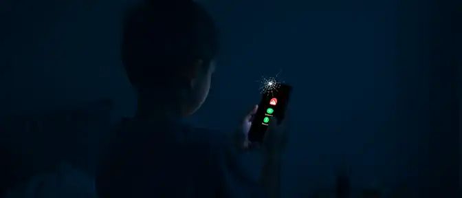 Конец бесконечным тратам: как новый законопроект защитит детские телефоны от случайных долгов и мошенников