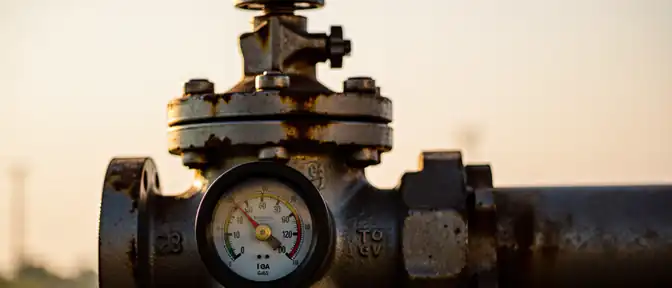 Энергетическая тревога в Европе: цены на газ пробили важный рубеж на фоне геополитического кризиса