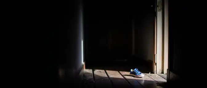 Тревожное исчезновение в Ачинске: в Красноярском крае полиция ищет мать с пятилетним малышом